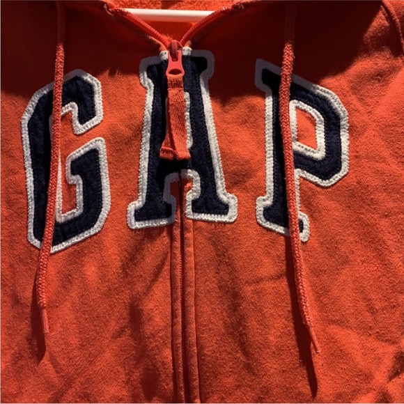 💥2/$30 Salmon Colour GAP full zip hoodie - size S - Picture 3 of 7